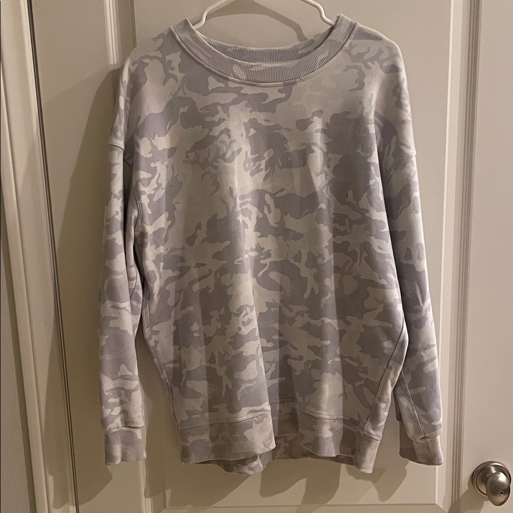 lululemon athletica Men's Camouflage Crewneck Sweater - Light Gray